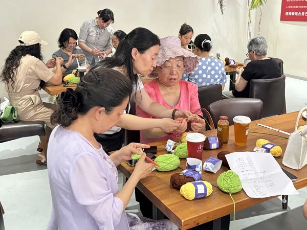 巧手促就业,编织幸福路——瑞方人力助力火车南站街道锦官新城社区打造技能“加油站” 第3张 巧手促就业,编织幸福路——瑞方人力助力火车南站街道锦官新城社区打造技能“加油站” 第3张